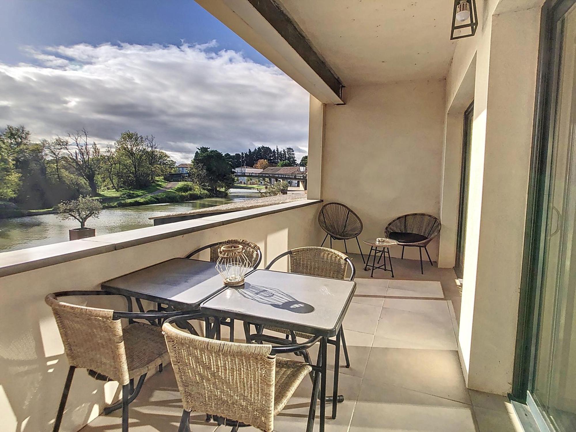 Le Canal - Appartement Avec Vue 4 Personnes La Redorte Exterior photo
